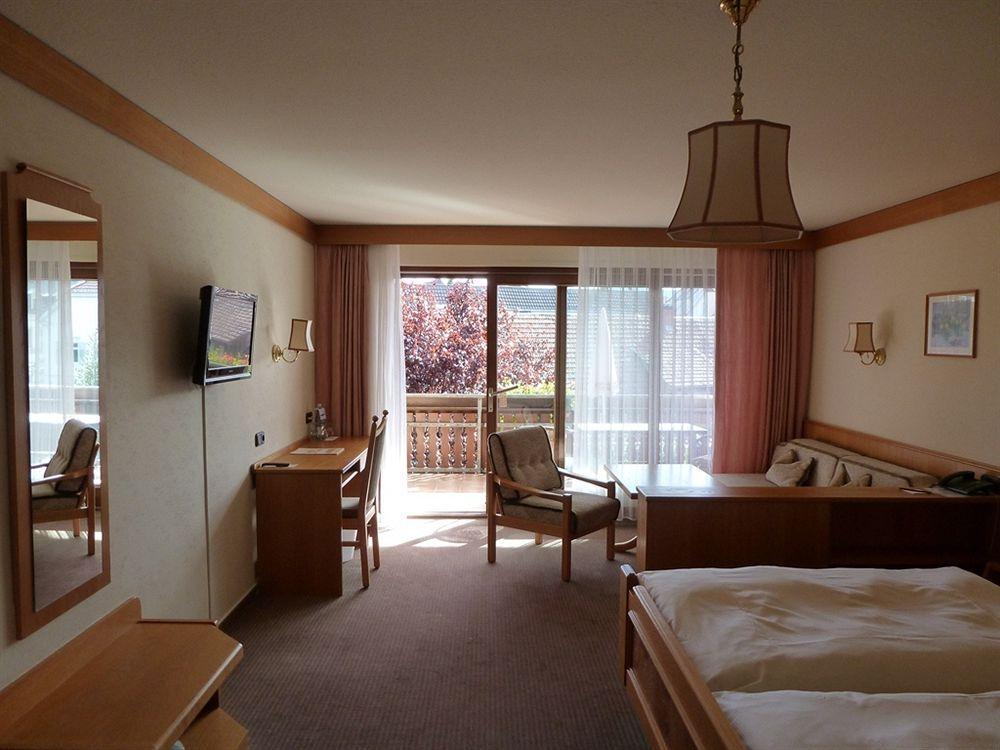 Ringhotel Garni Pflug Oberkirch  Exterior foto
