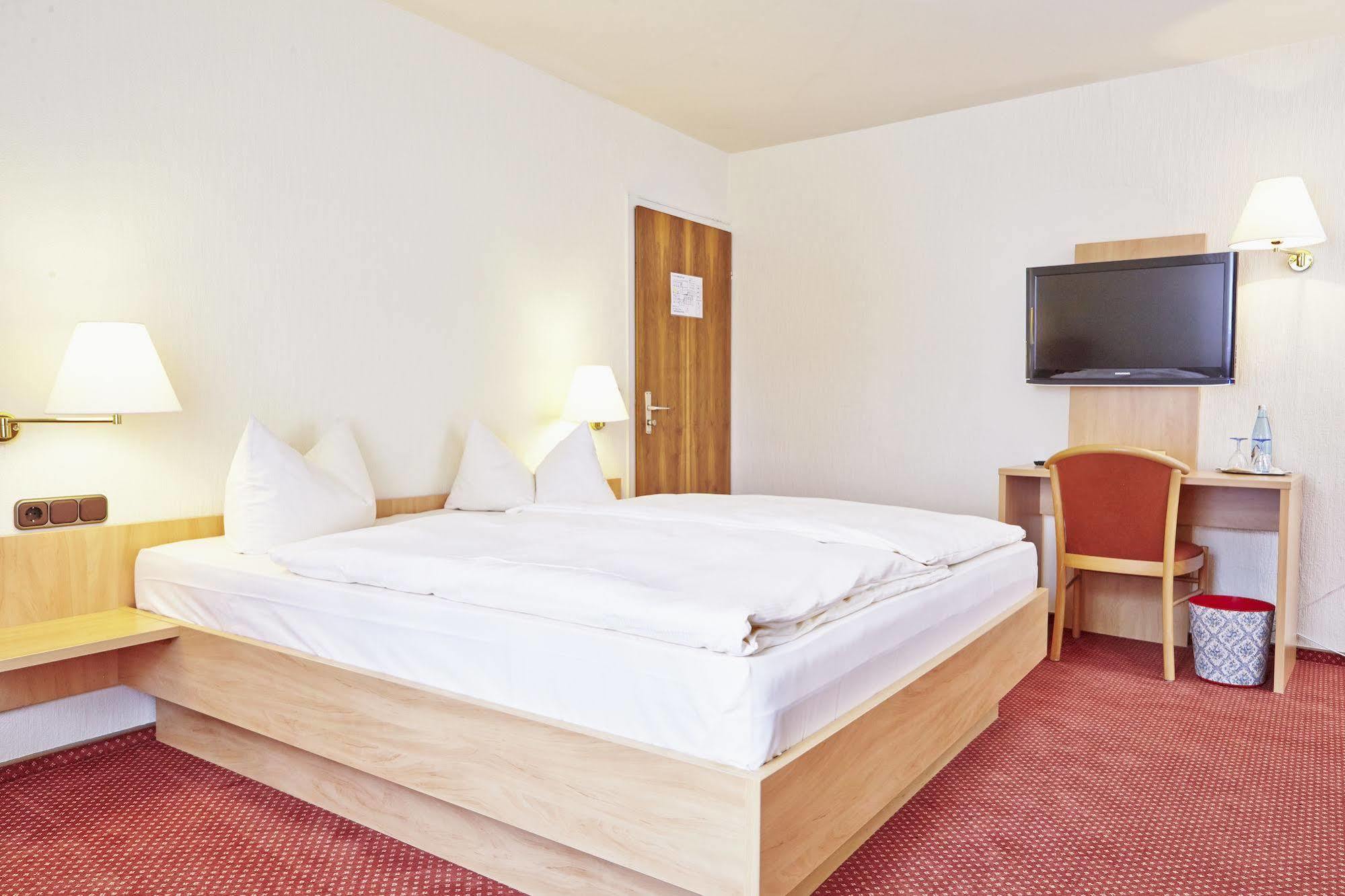 Ringhotel Garni Pflug Oberkirch  Exterior foto